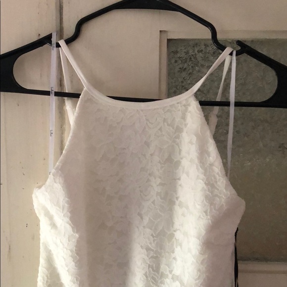 white lace fishtail dress